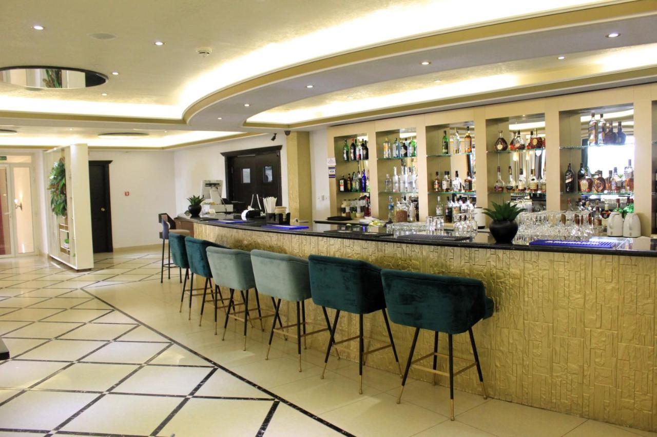 Boulevard Palace Hotel Monrovia Zewnętrze zdjęcie