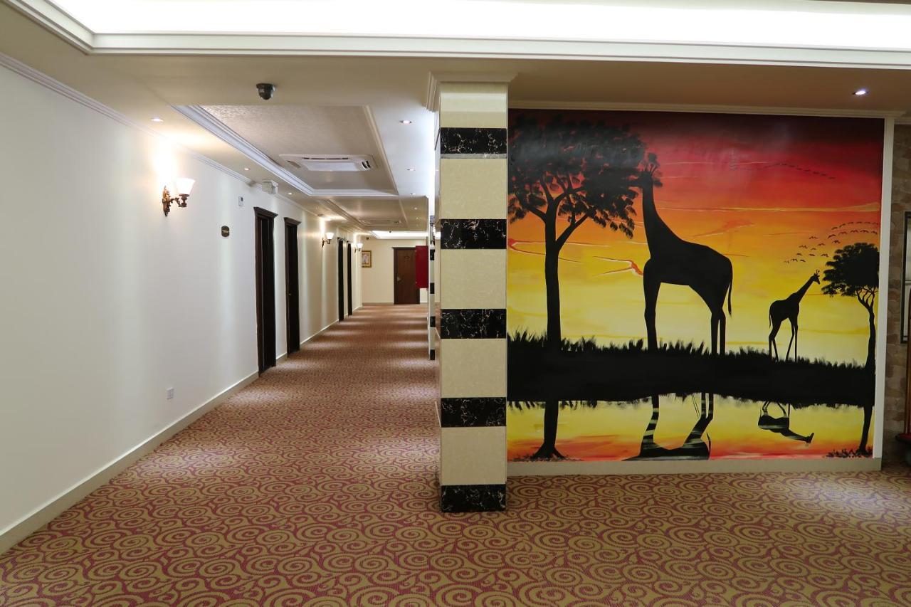 Boulevard Palace Hotel Monrovia Zewnętrze zdjęcie
