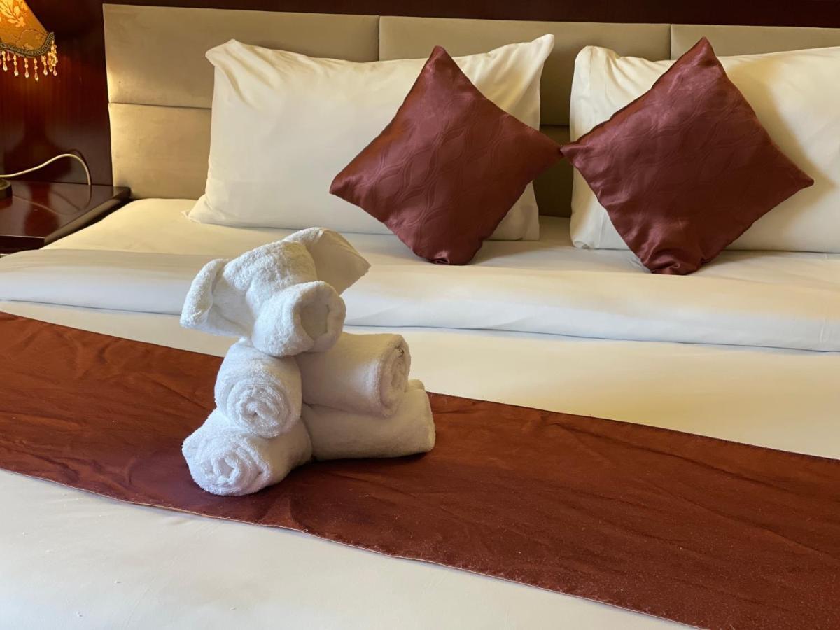 Boulevard Palace Hotel Monrovia Zewnętrze zdjęcie